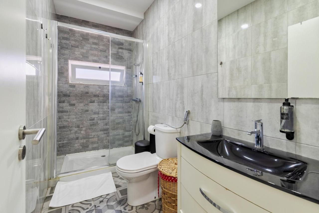 Apartment Downtown Garden Setubal
