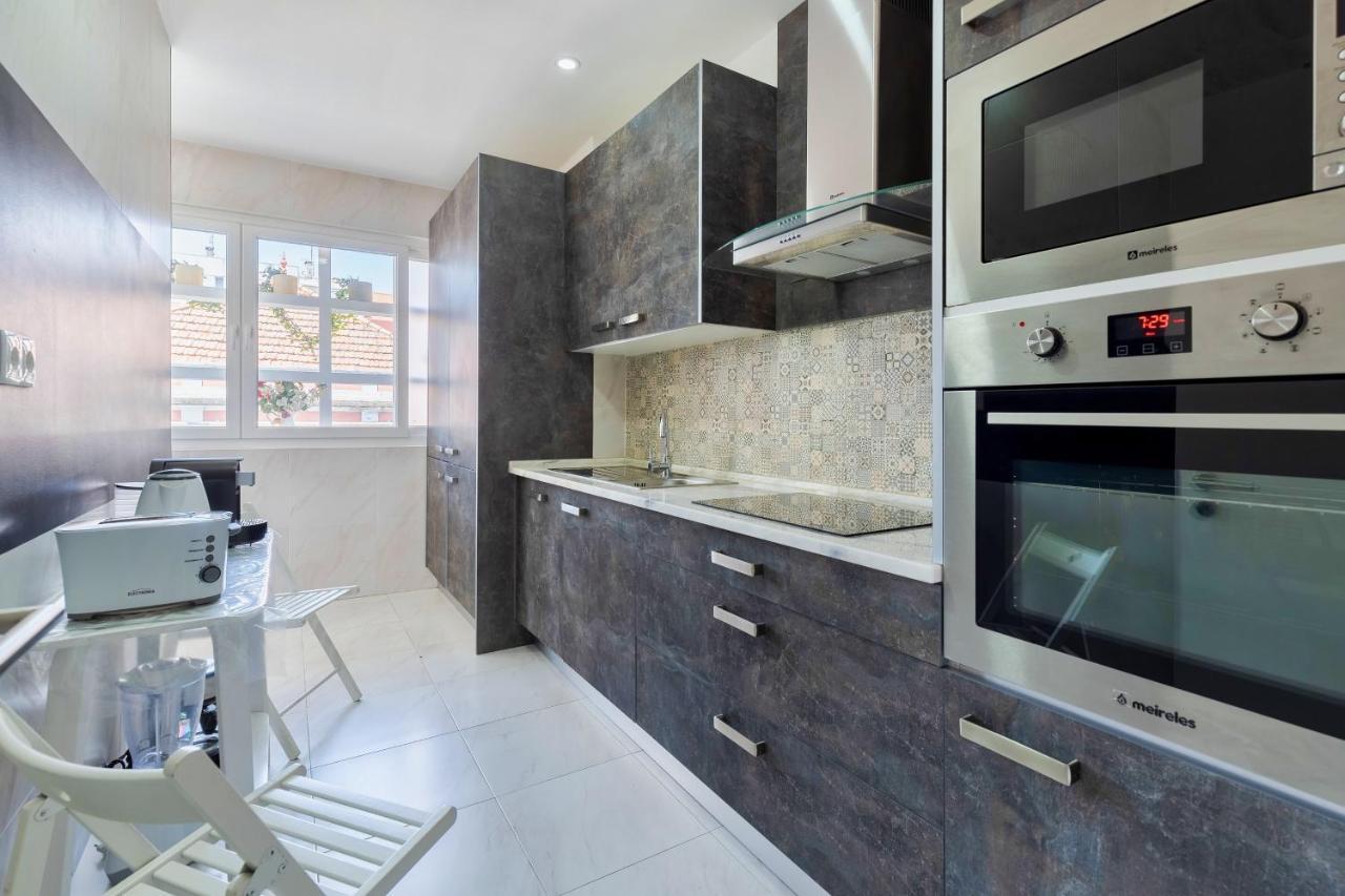 Apartment Downtown Garden Setubal